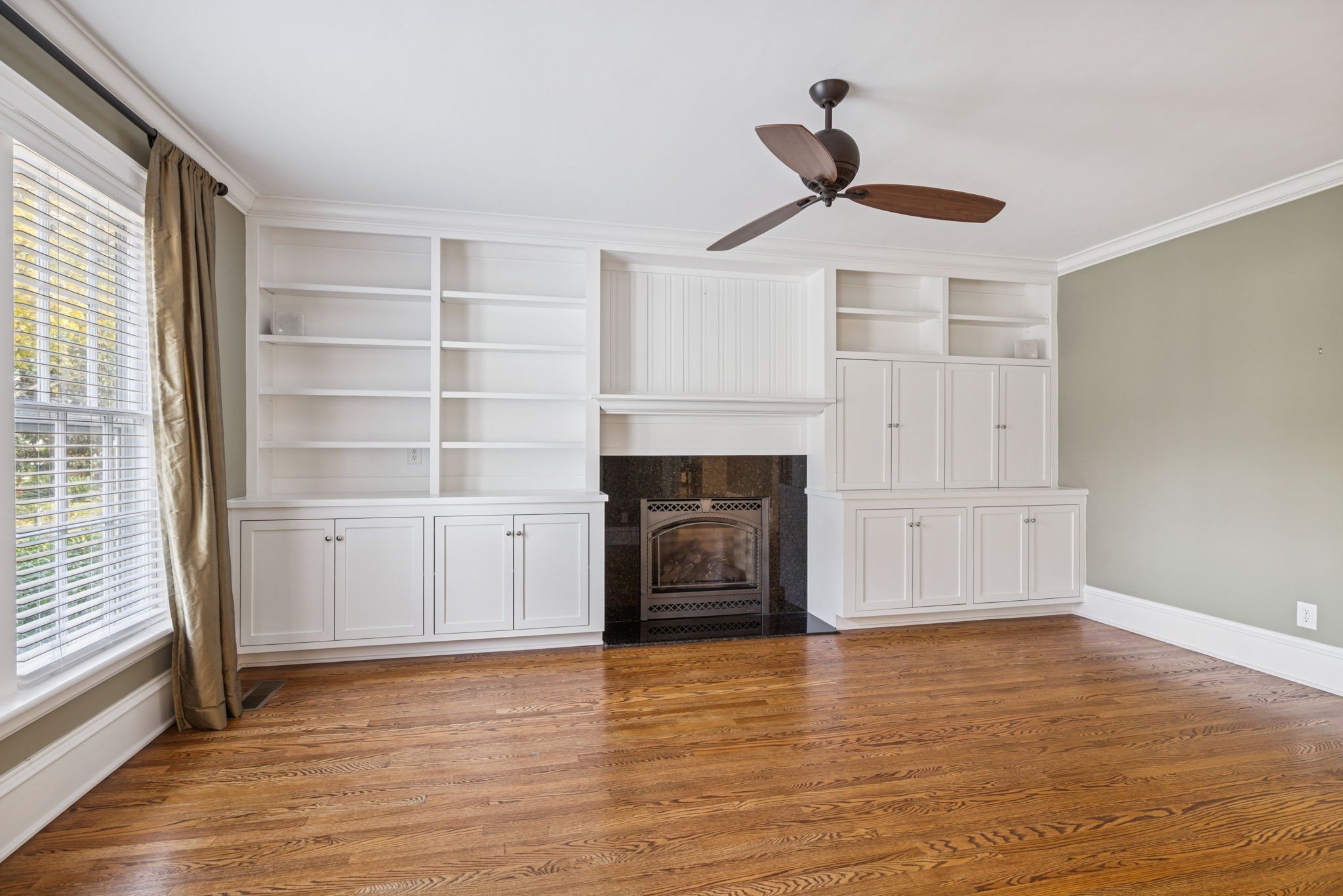 215 4th Ave, S Franklin TN 37064
