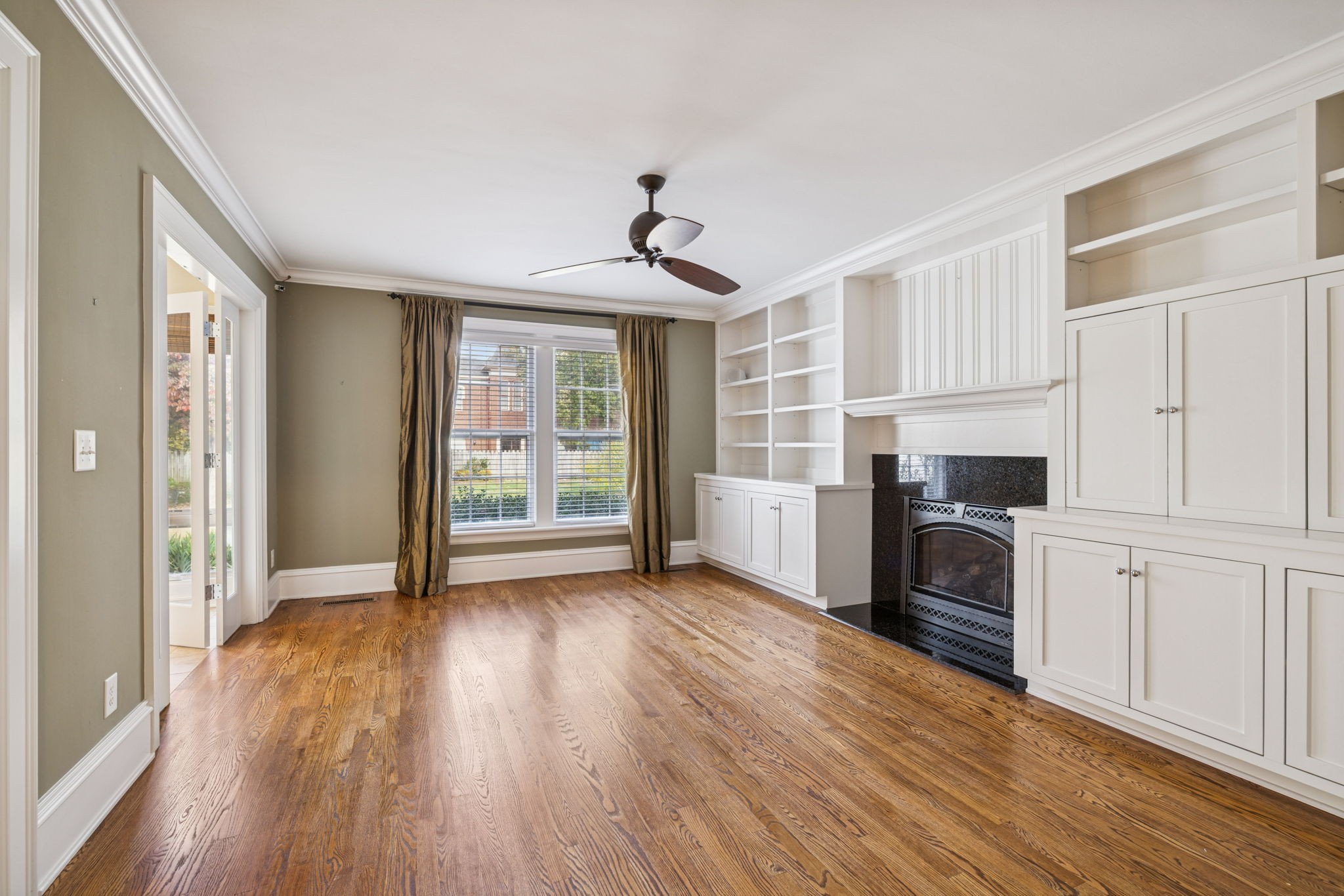 215 4th Ave, S Franklin TN 37064