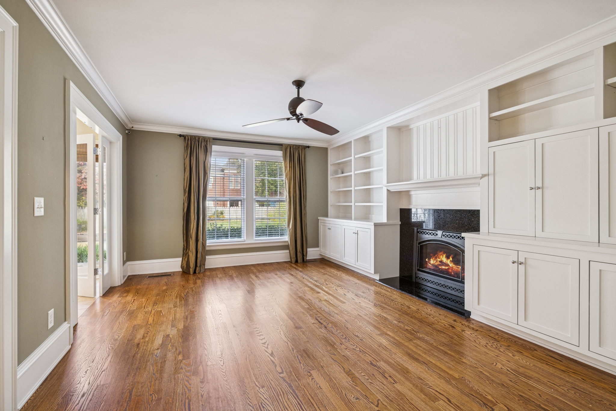 215 4th Ave, S Franklin TN 37064