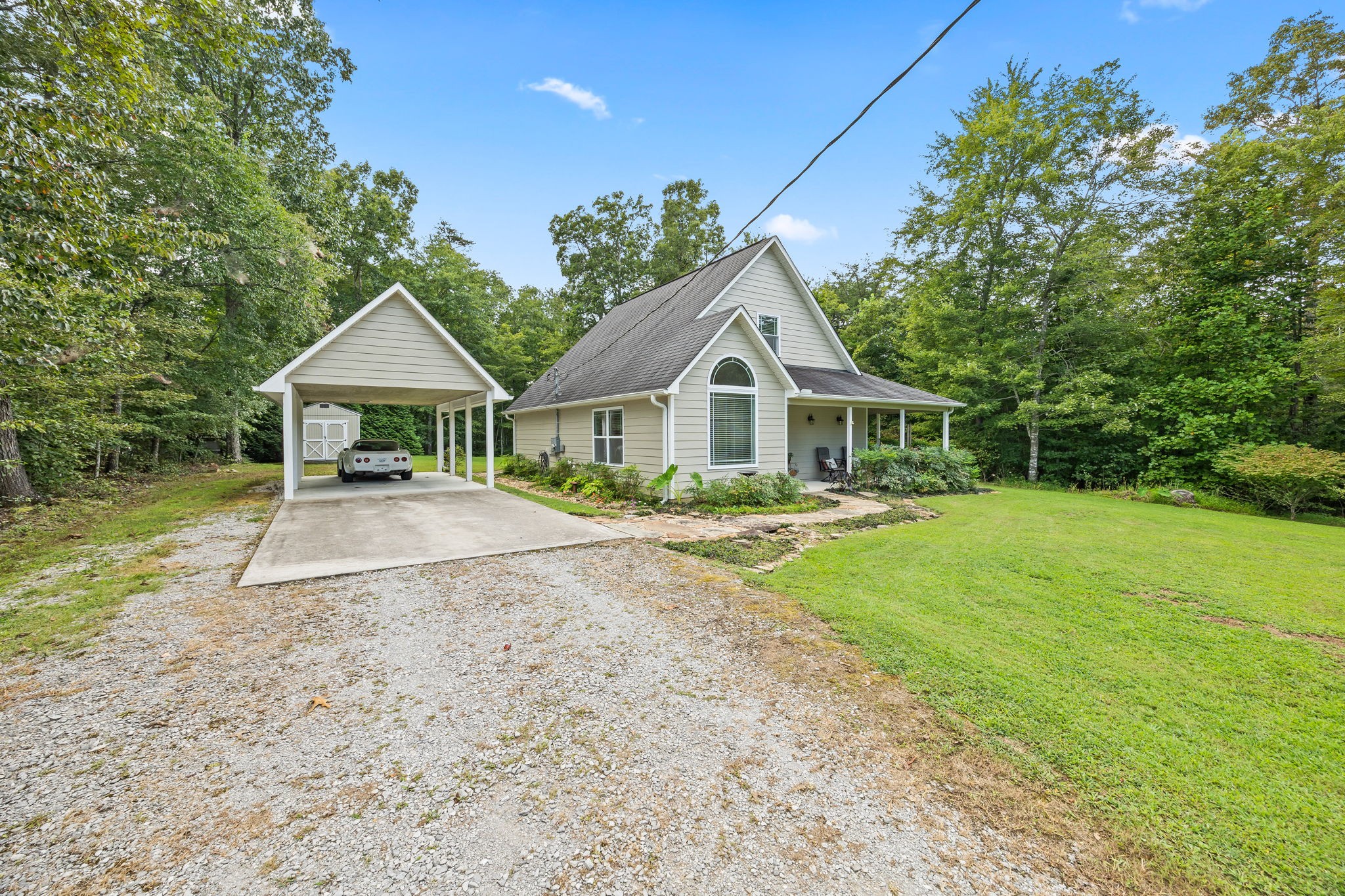 159 Honeysuckle Road Pikeville TN 37367