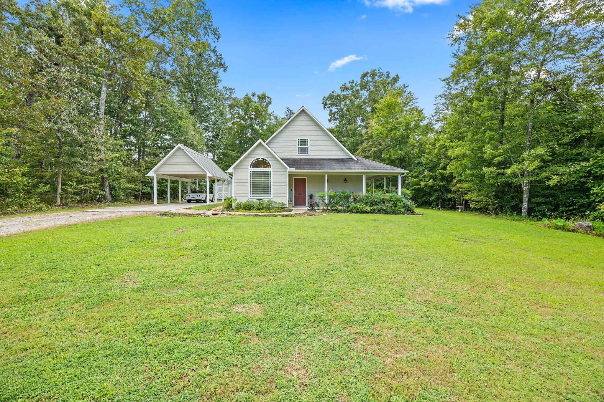 159 Honeysuckle Road Pikeville TN 37367
