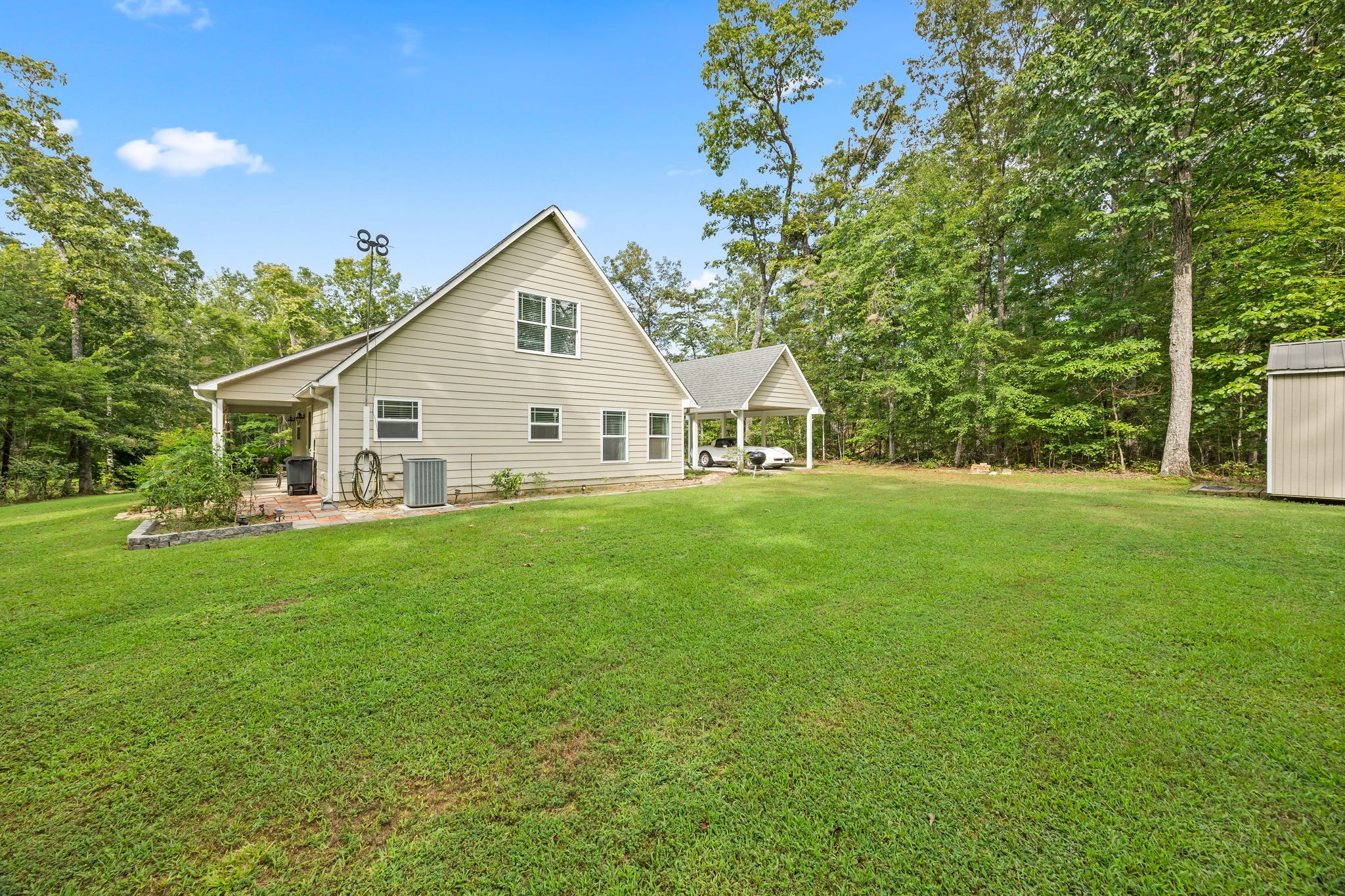 159 Honeysuckle Road Pikeville TN 37367