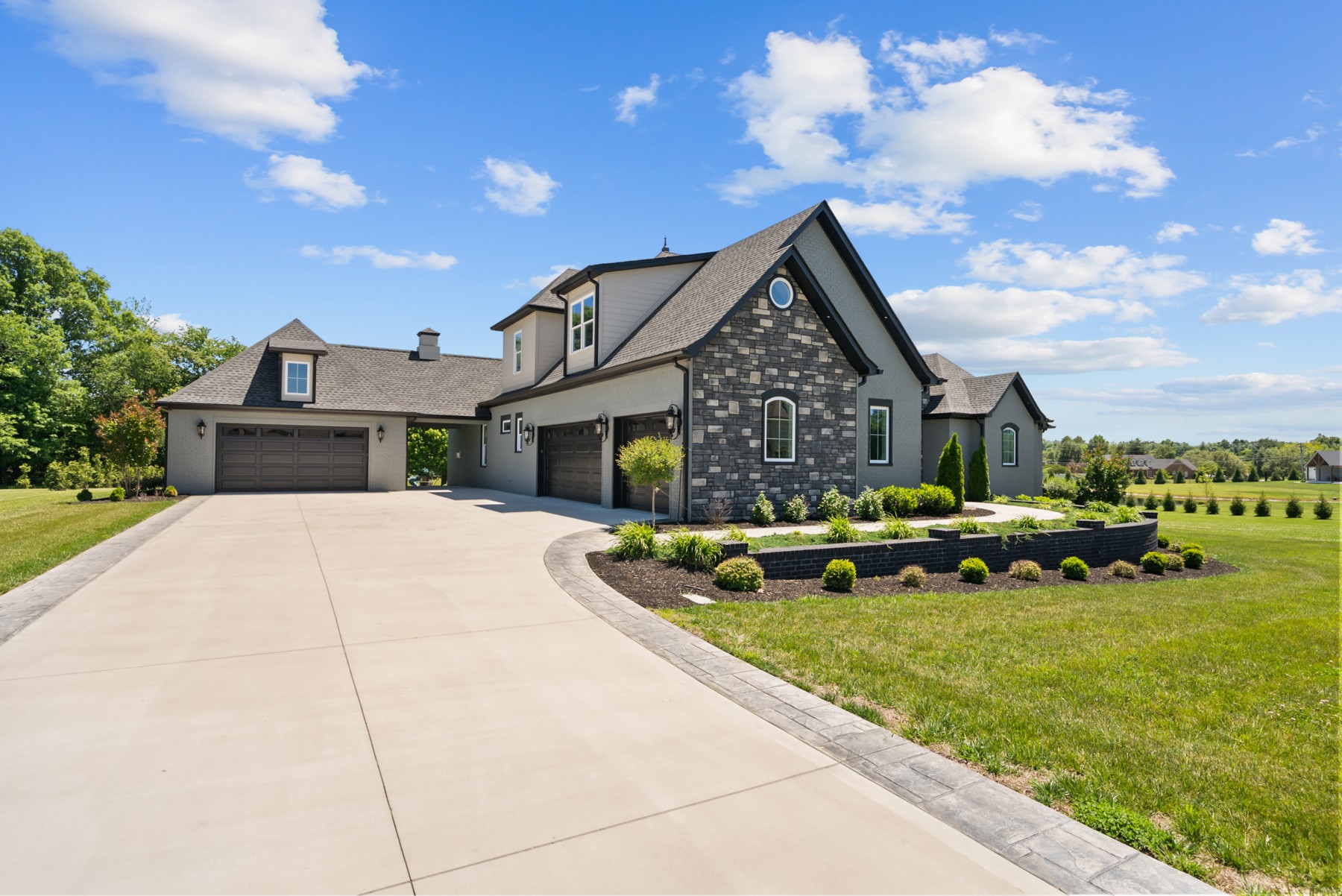 2155 Pinnacle View Cookeville TN 38506
