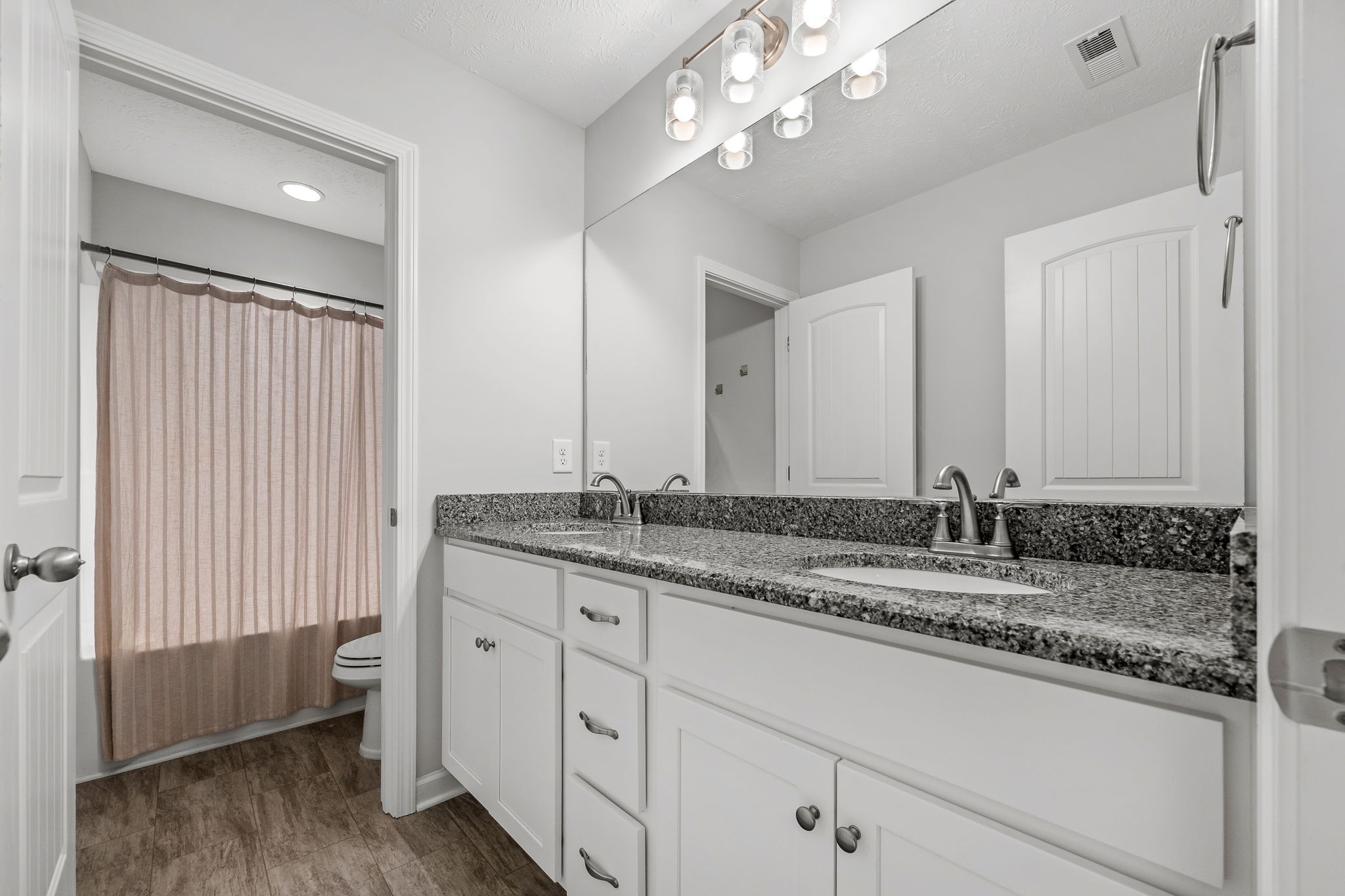 3042 Ronstadt Drive Christiana TN 37037