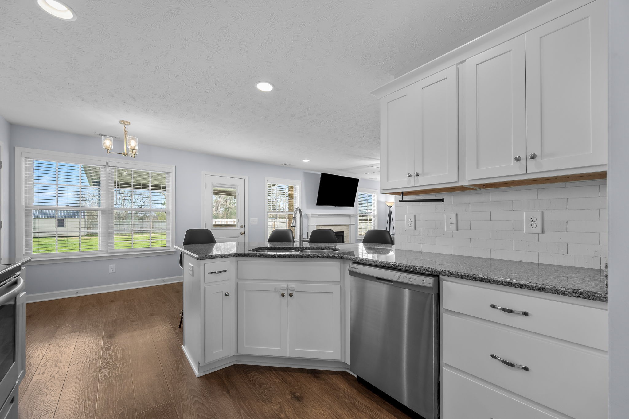 3042 Ronstadt Drive Christiana TN 37037
