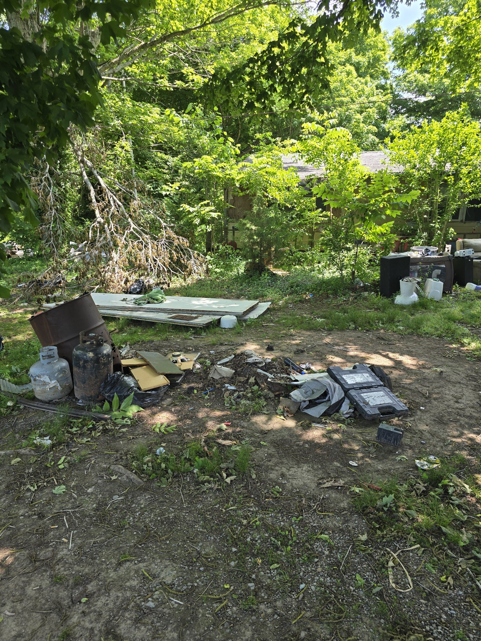 701 Stinson Road Bon Aqua TN 37025