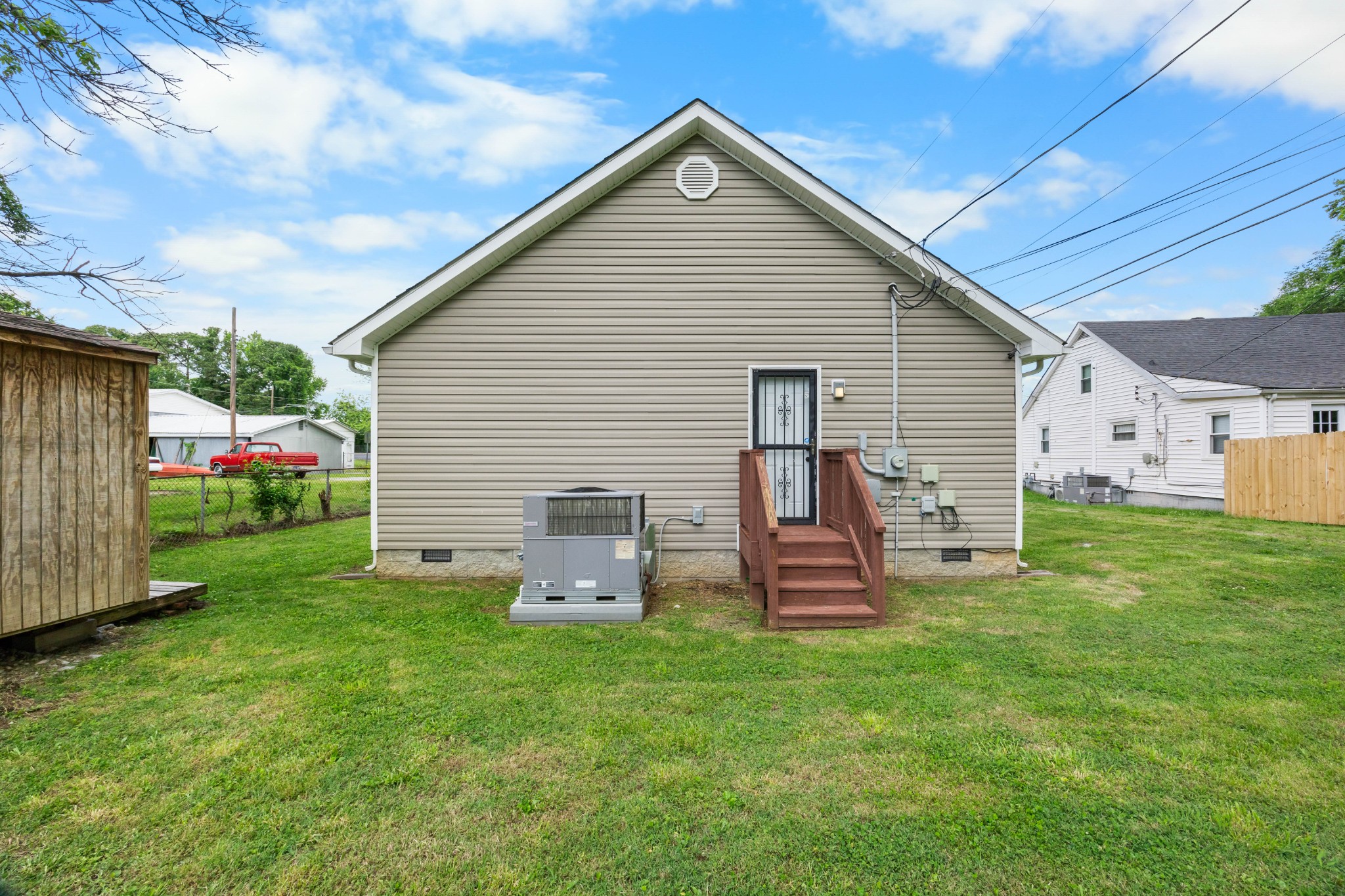 914 Woodland Street Clarksville TN 37040