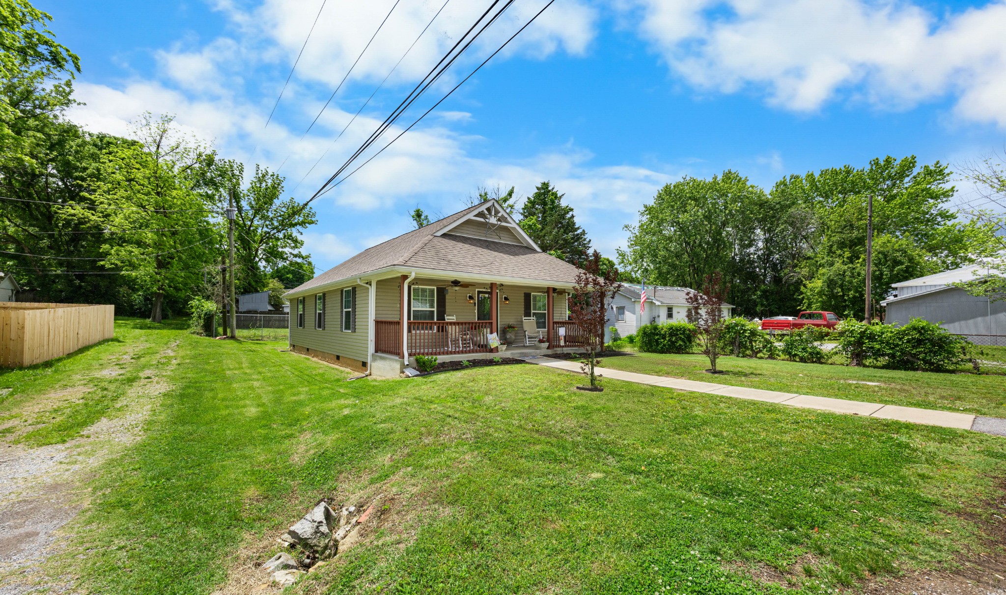 914 Woodland Street Clarksville TN 37040