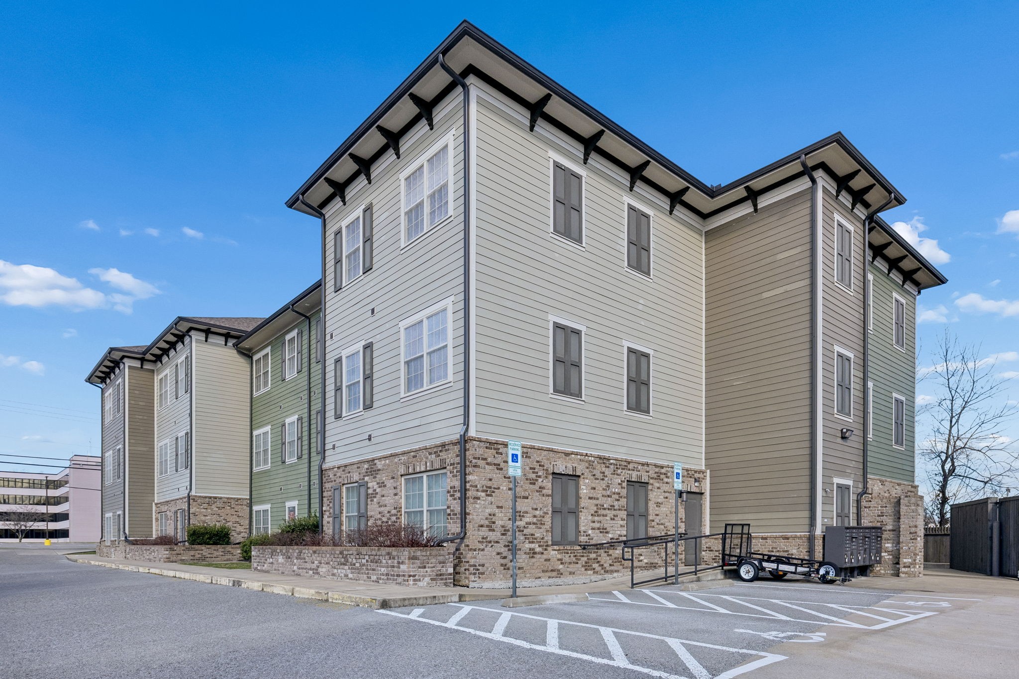 1319 W Main Street Franklin TN 37064