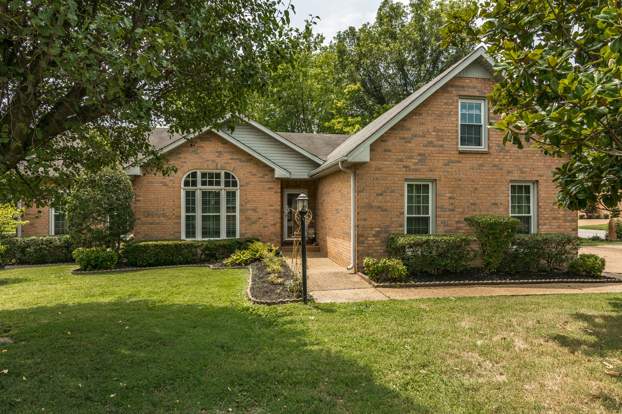 202 Cross Creek Lane Hendersonville TN 37075