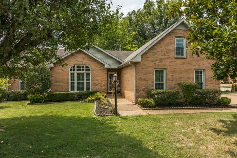 202 Cross Creek Lane Hendersonville TN 37075