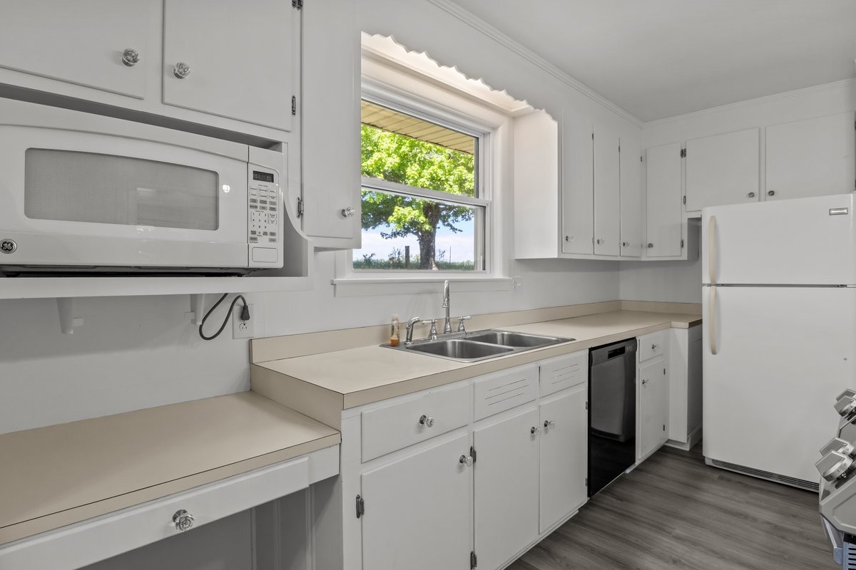 1720 Duke Loop Dickson TN 37055