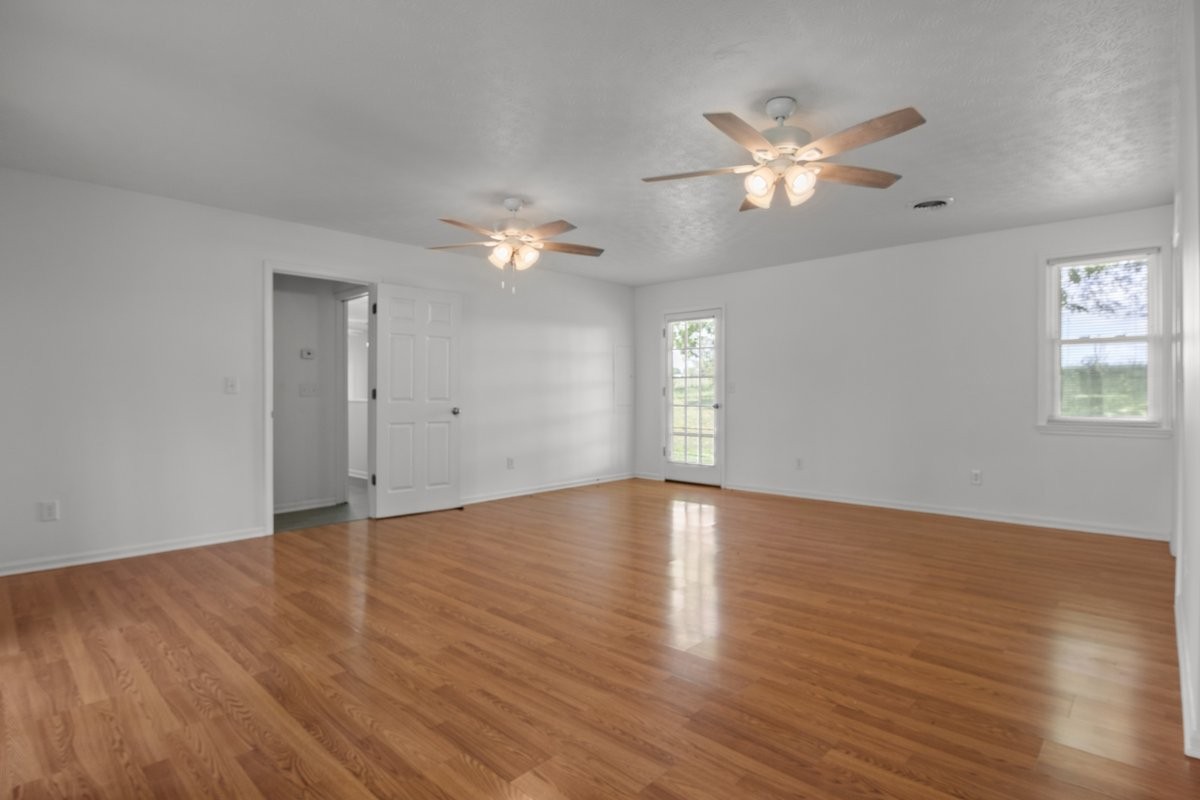 1720 Duke Loop Dickson TN 37055