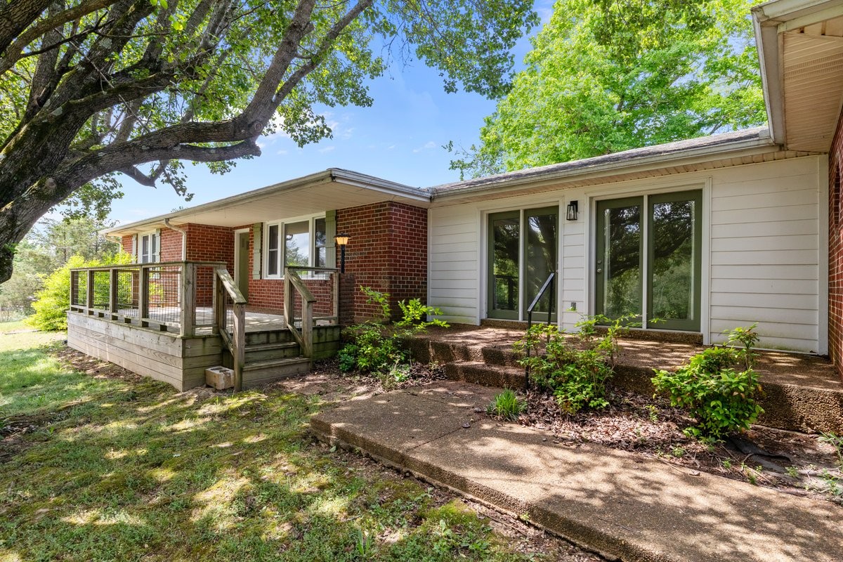 1720 Duke Loop Dickson TN 37055