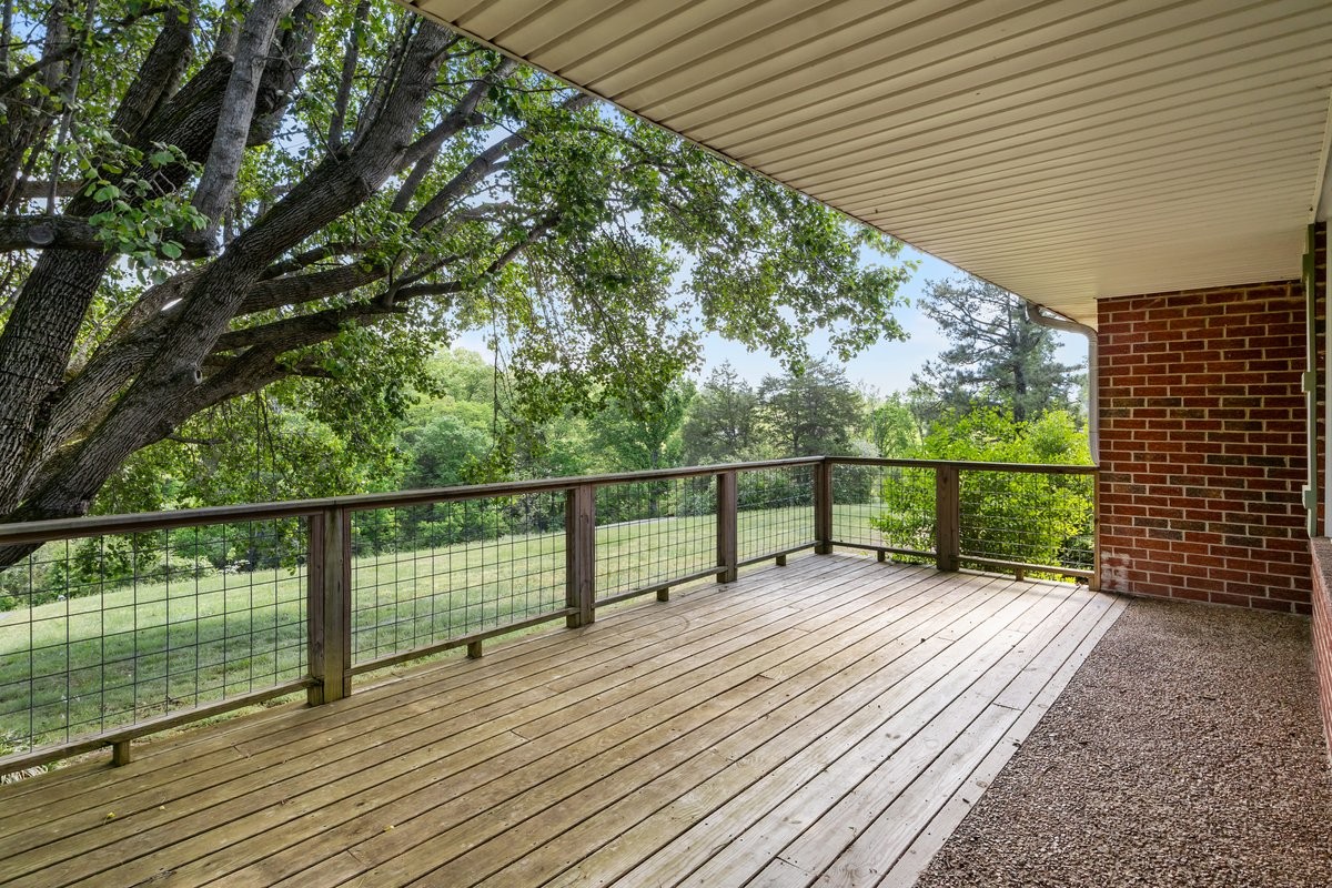 1720 Duke Loop Dickson TN 37055
