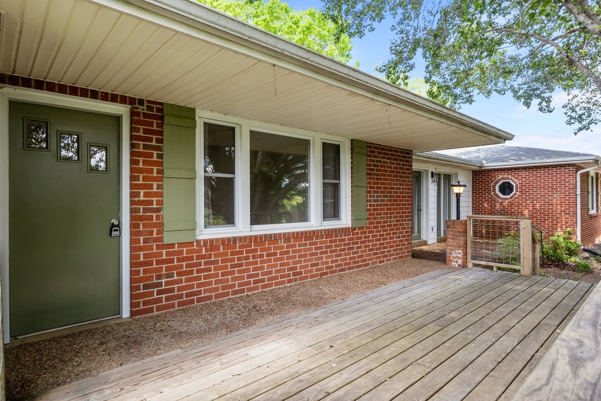 1720 Duke Loop Dickson TN 37055