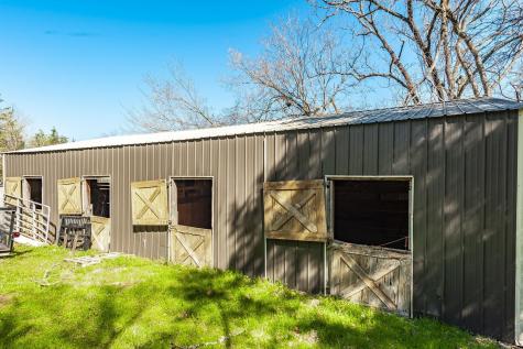 655 Cummings Lane Cottontown TN 37048