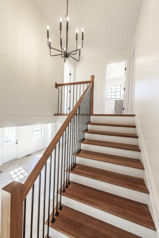 655 Cummings Lane Cottontown TN 37048