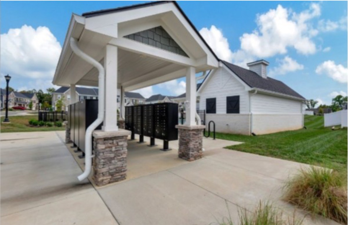 305 Victoria Drive Lebanon TN 37090