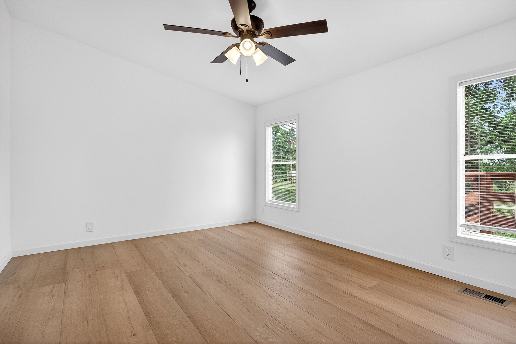 1437 Jefferson Road Smithville TN 37166