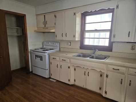 780 Highway 13, N Waverly TN 37185