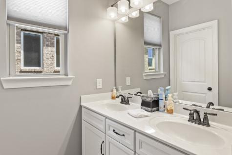 139 Benjamin Lane Hendersonville TN 37075