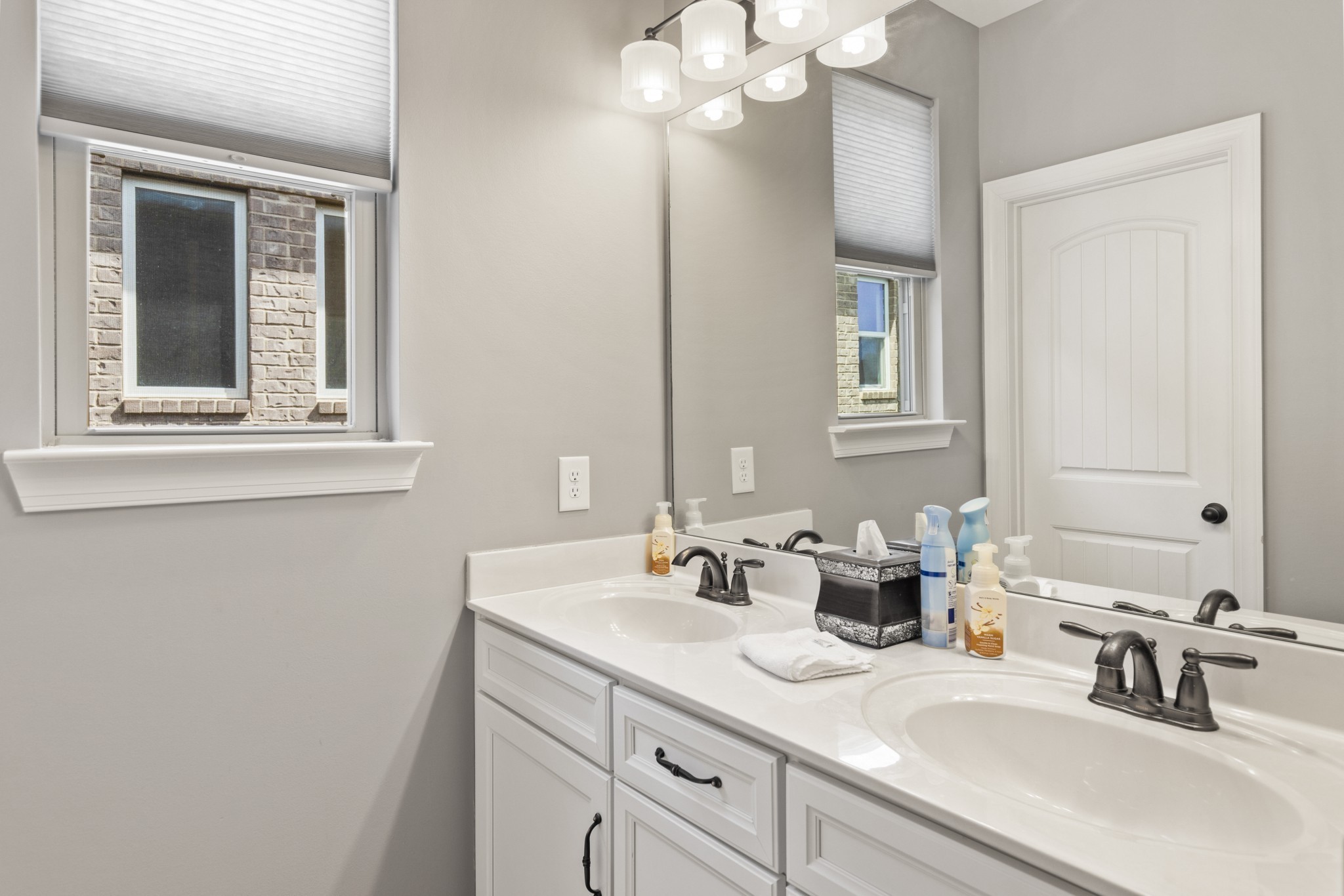 139 Benjamin Lane Hendersonville TN 37075