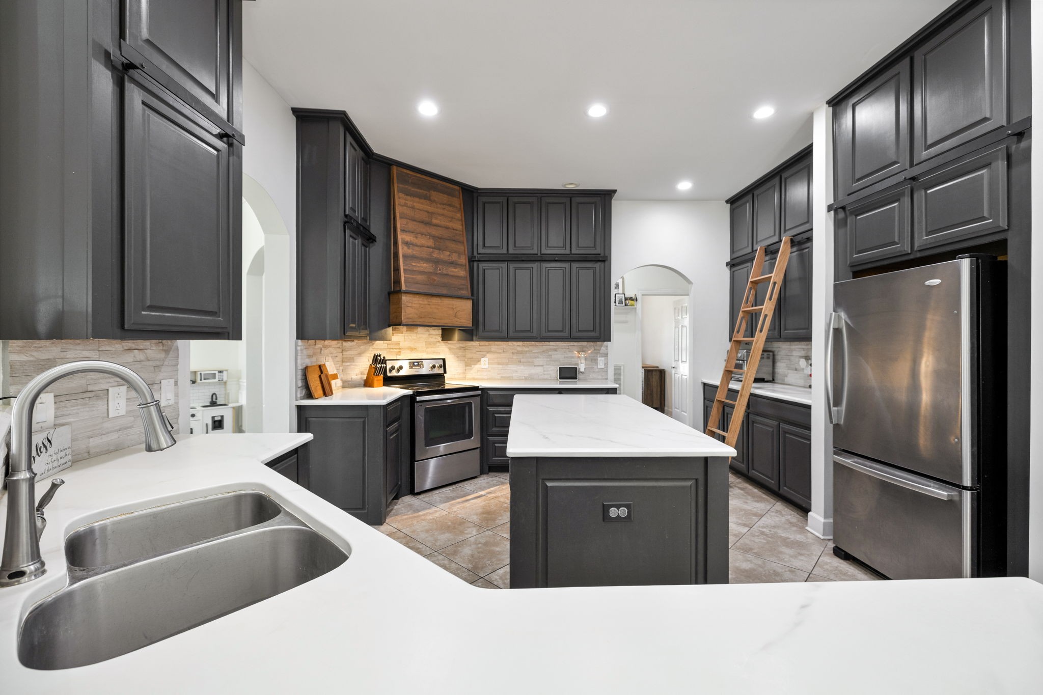 1136 Farmhouse Road Lascassas TN 37085