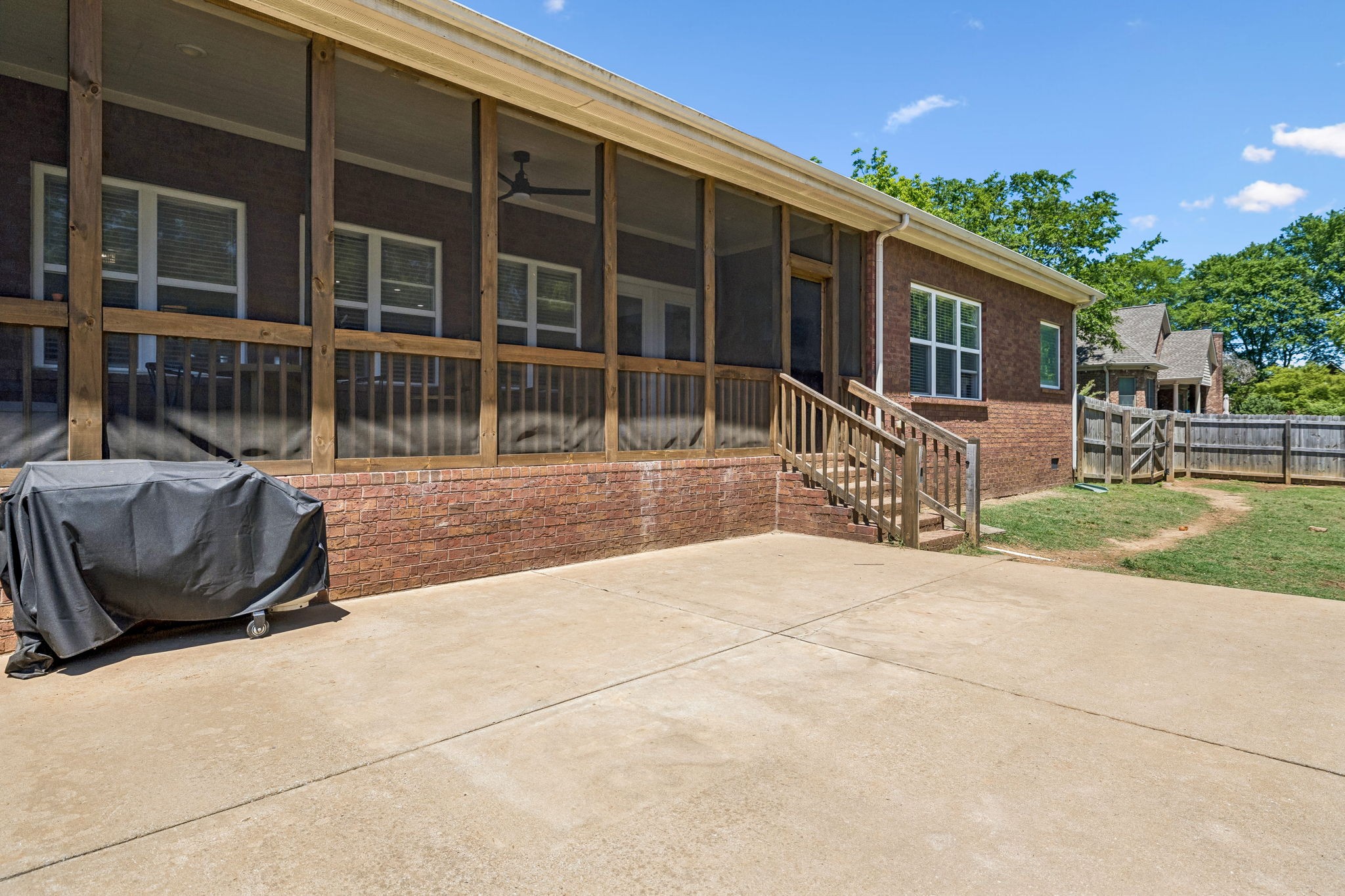1136 Farmhouse Road Lascassas TN 37085