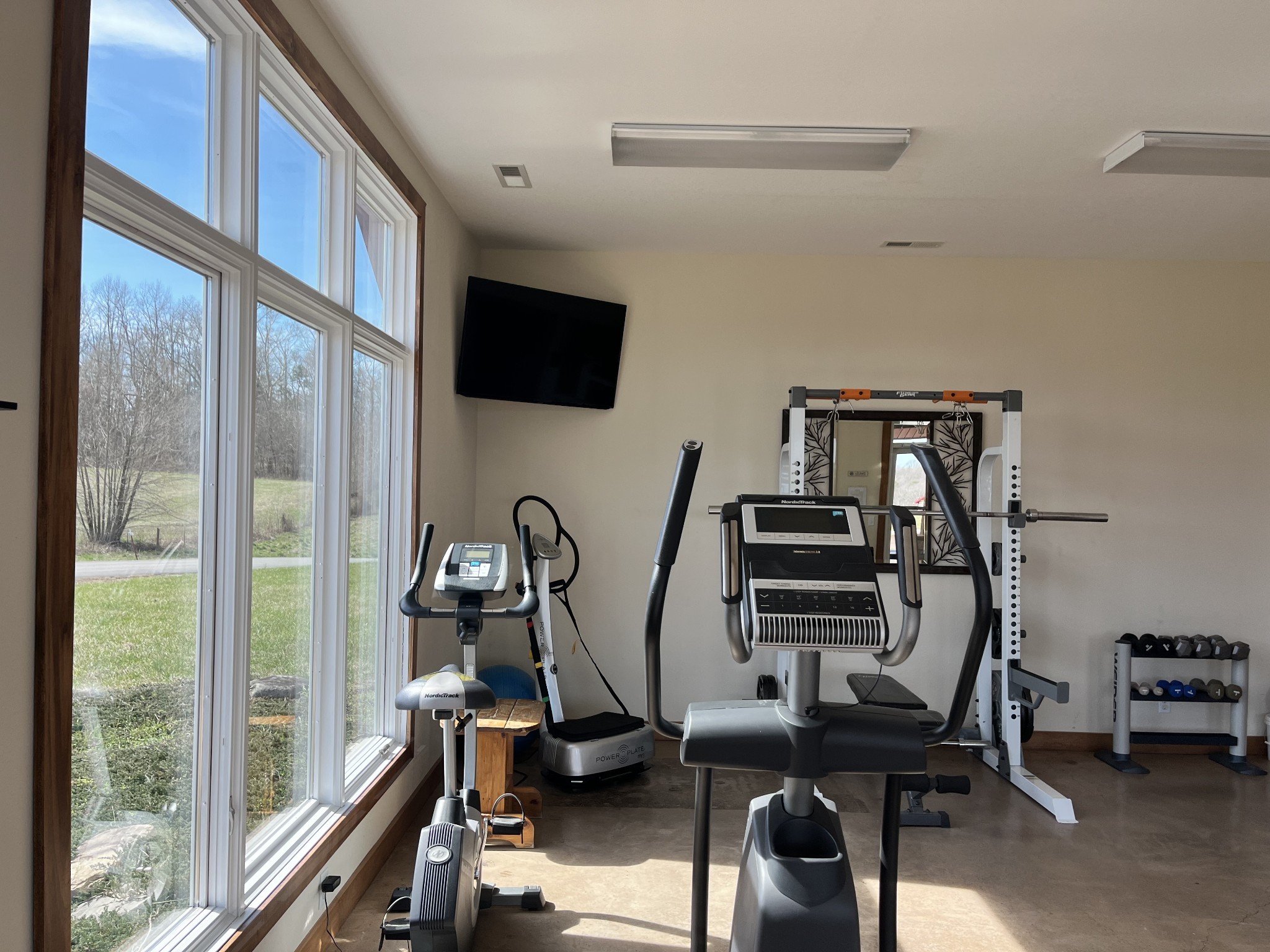 120 Holly Bend Drive Byrdstown TN 38549