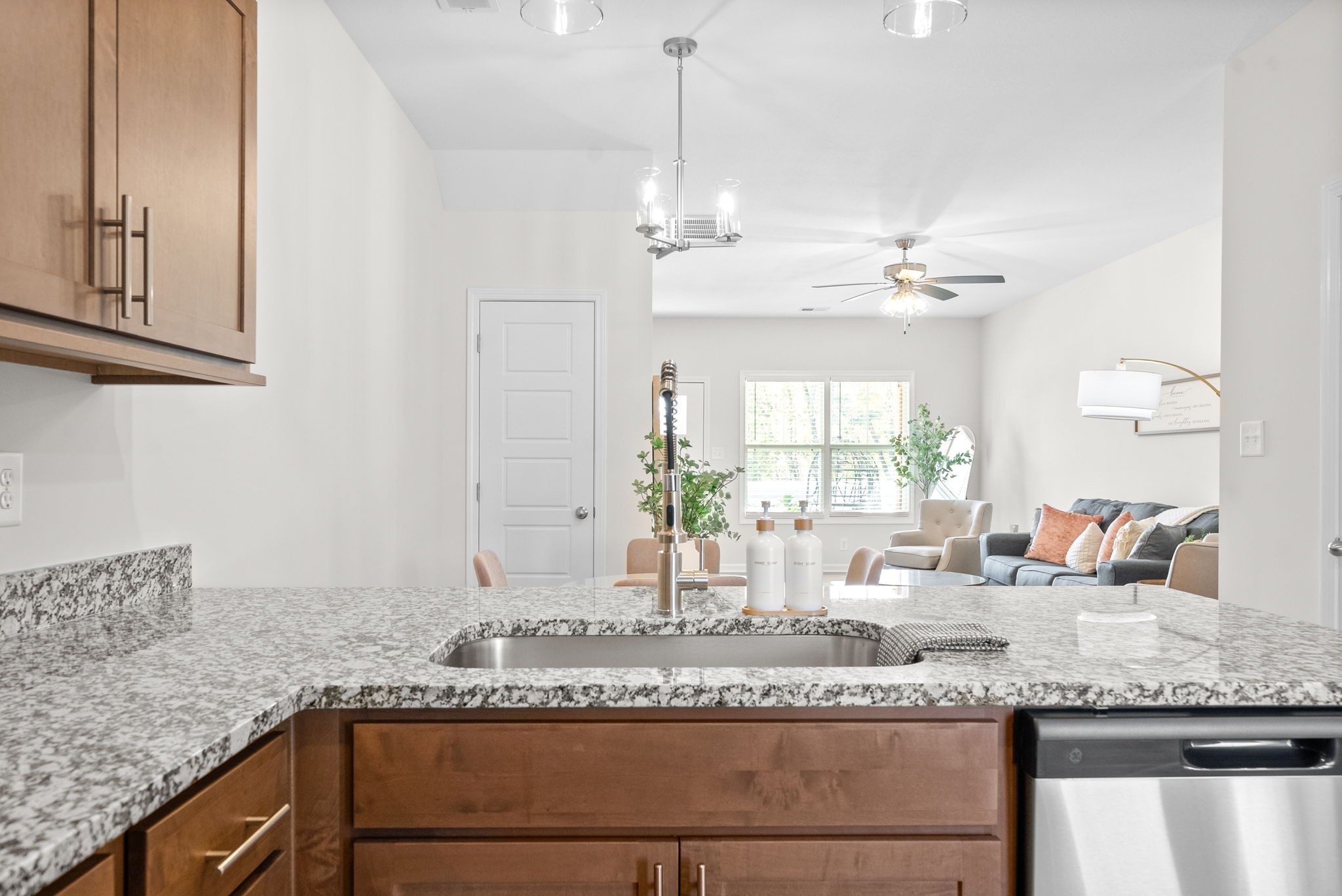 106 Quarry Point Drive Clarksville TN 37043