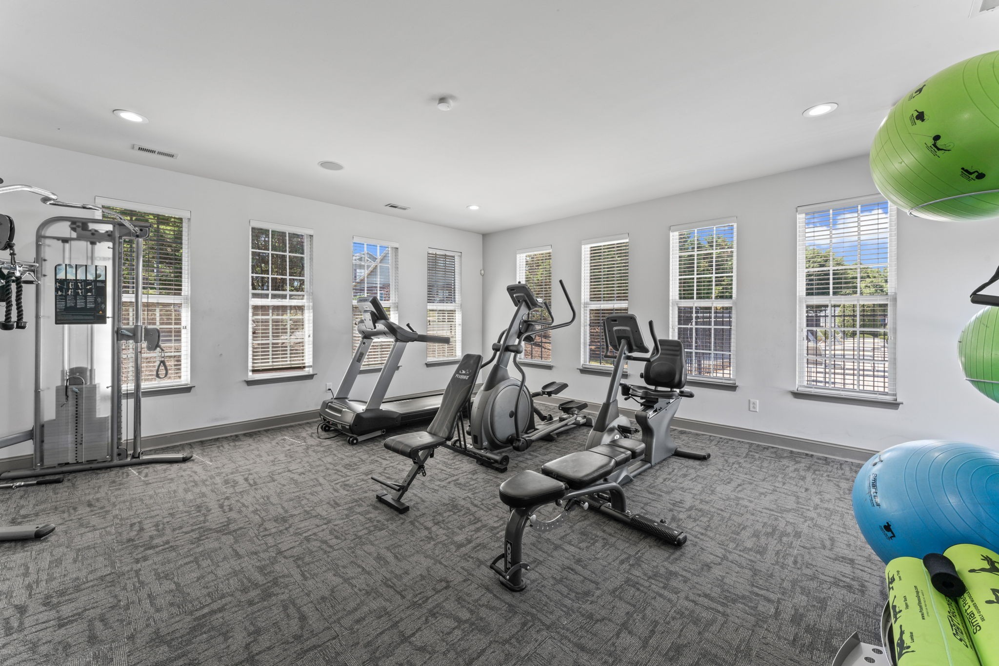 1052 Pinehurst Drive Spring Hill TN 37174