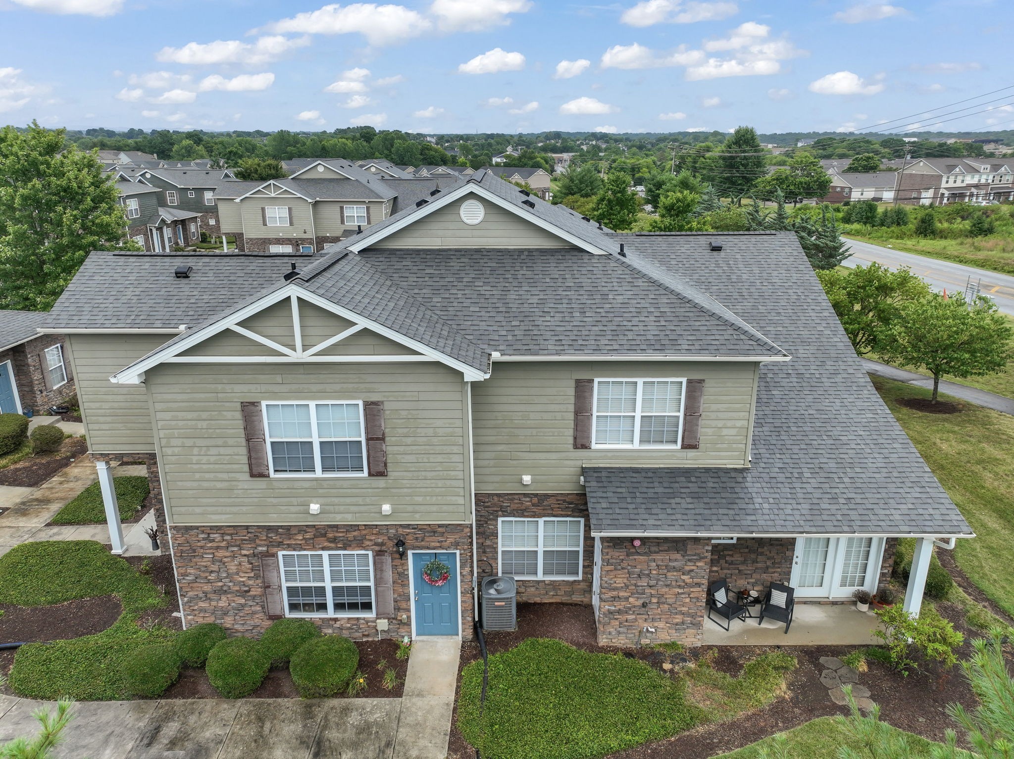 1052 Pinehurst Drive Spring Hill TN 37174