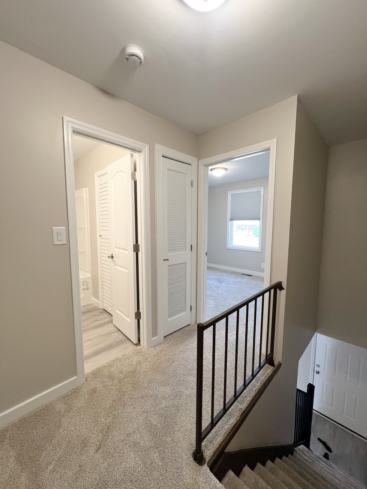 1521 W Knollwood Circle Clarksville TN 37043
