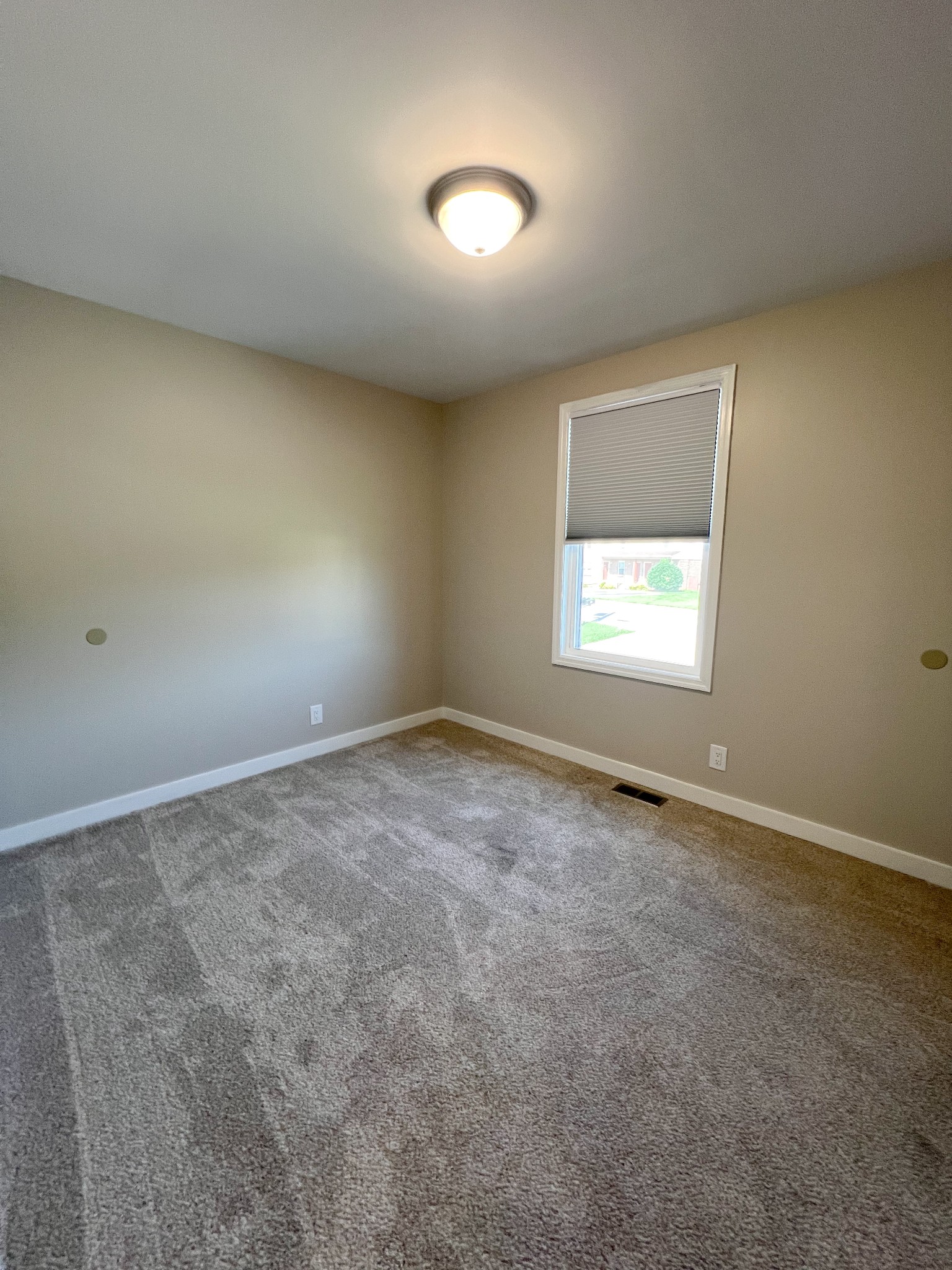 1521 W Knollwood Circle Clarksville TN 37043