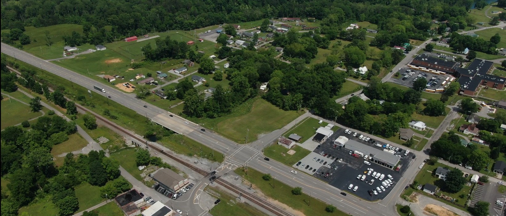 107 E Jackson Avenue Spring City TN 37381