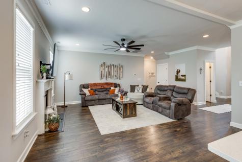 203 Waltons Way Spring Hill TN 37174