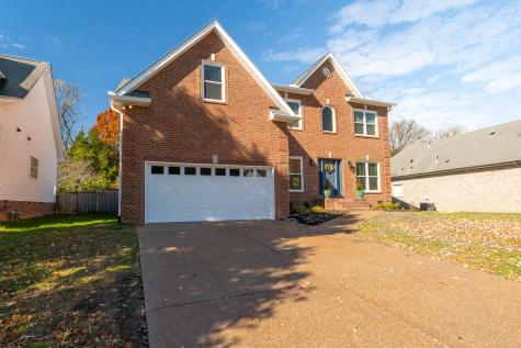 132 Fieldcrest Circle Hendersonville TN 37075