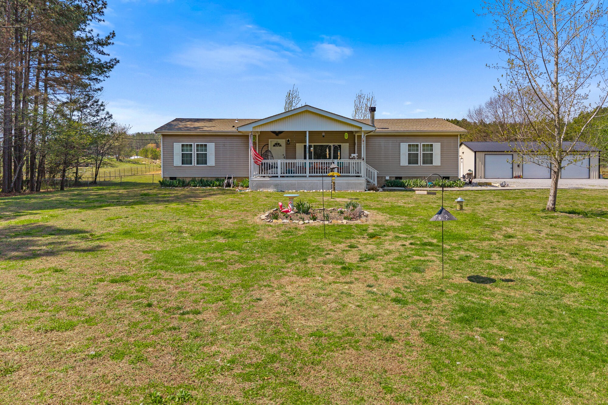 125 County Road 273 Niota TN 37826