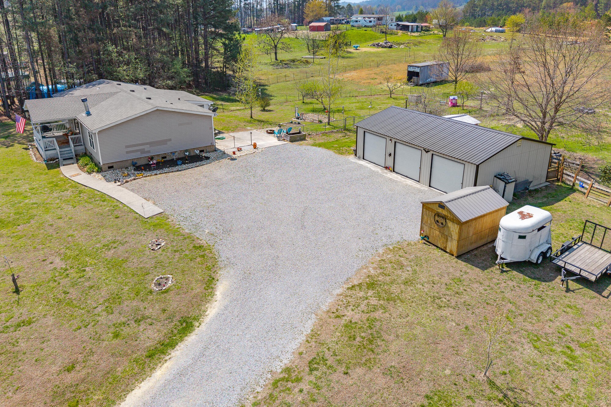 125 County Road 273 Niota TN 37826