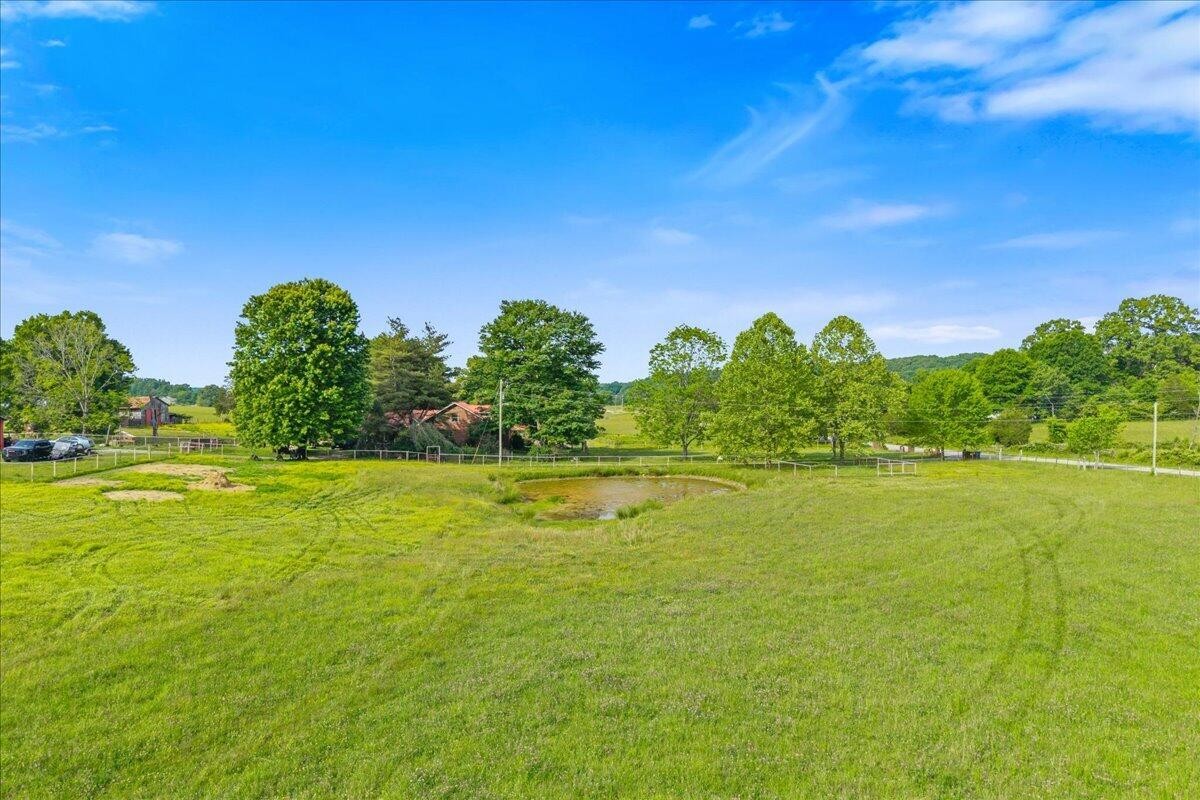 1245 Paint Rock Valley Road Philadelphia TN 37846