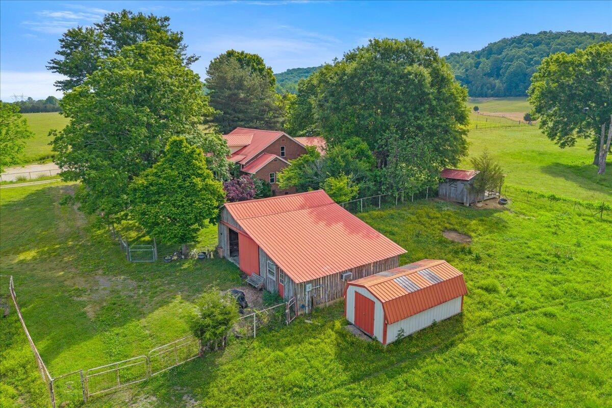 1245 Paint Rock Valley Road Philadelphia TN 37846