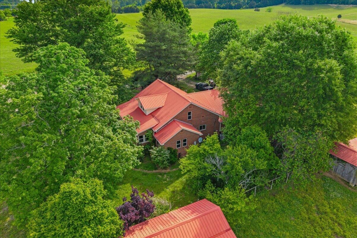 1245 Paint Rock Valley Road Philadelphia TN 37846