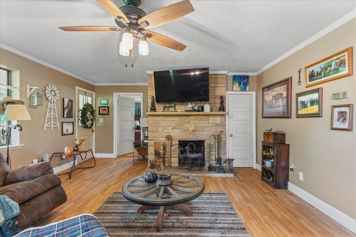 1245 Paint Rock Valley Road Philadelphia TN 37846