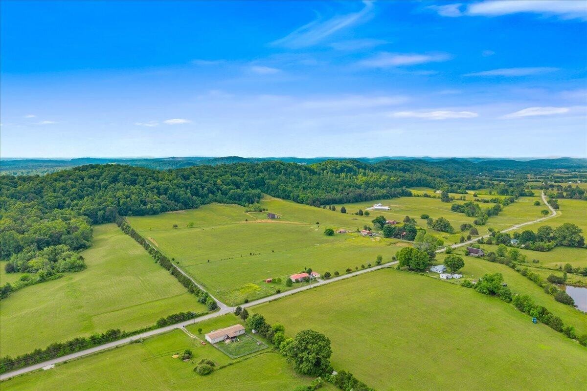 1245 Paint Rock Valley Road Philadelphia TN 37846
