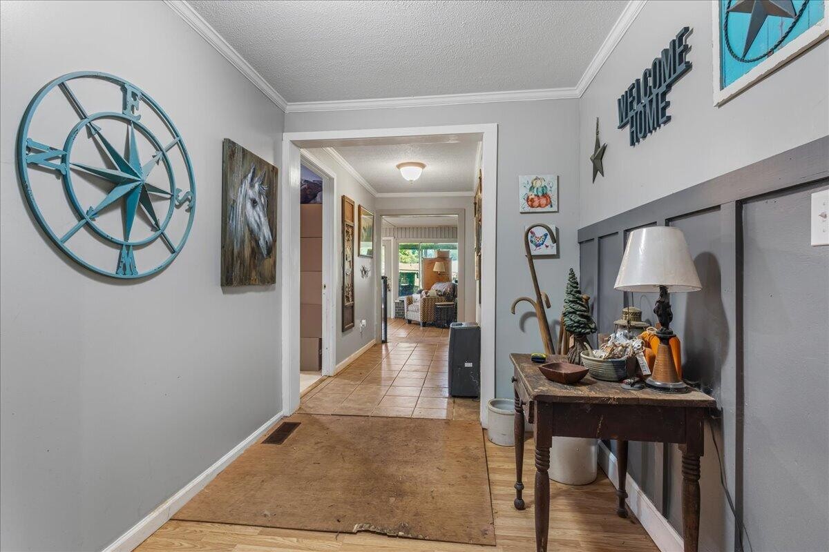 1245 Paint Rock Valley Road Philadelphia TN 37846