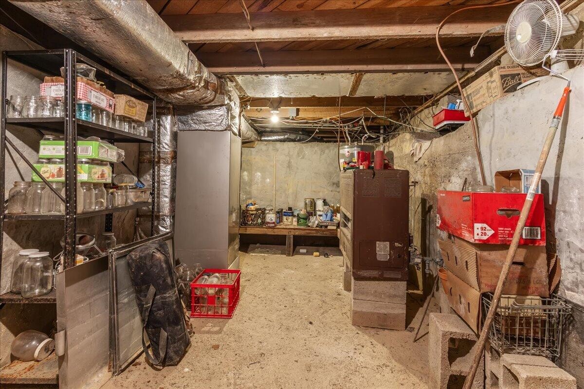 1245 Paint Rock Valley Road Philadelphia TN 37846