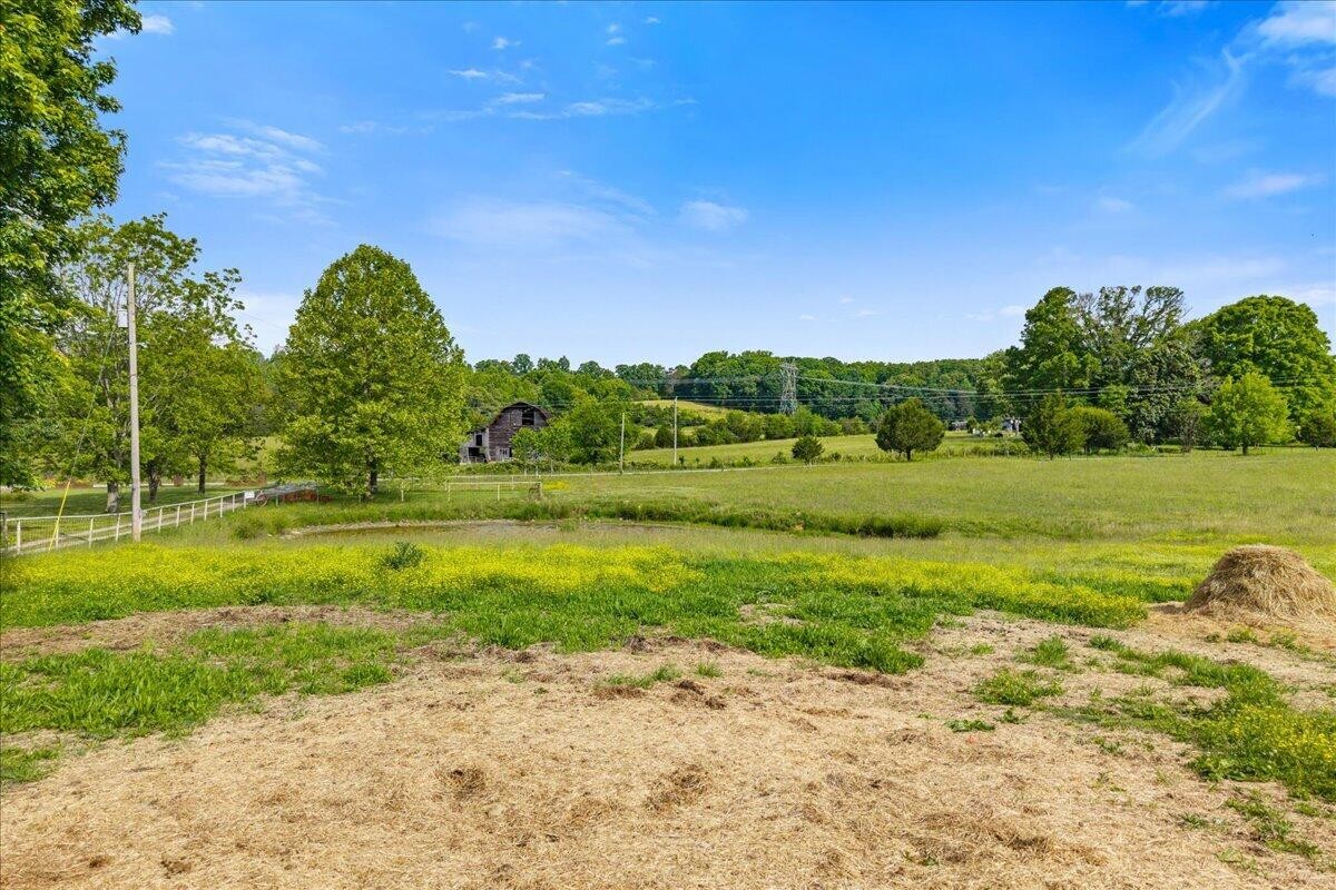 1245 Paint Rock Valley Road Philadelphia TN 37846