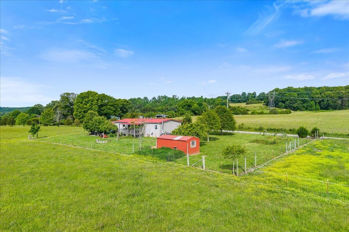 1245 Paint Rock Valley Road Philadelphia TN 37846