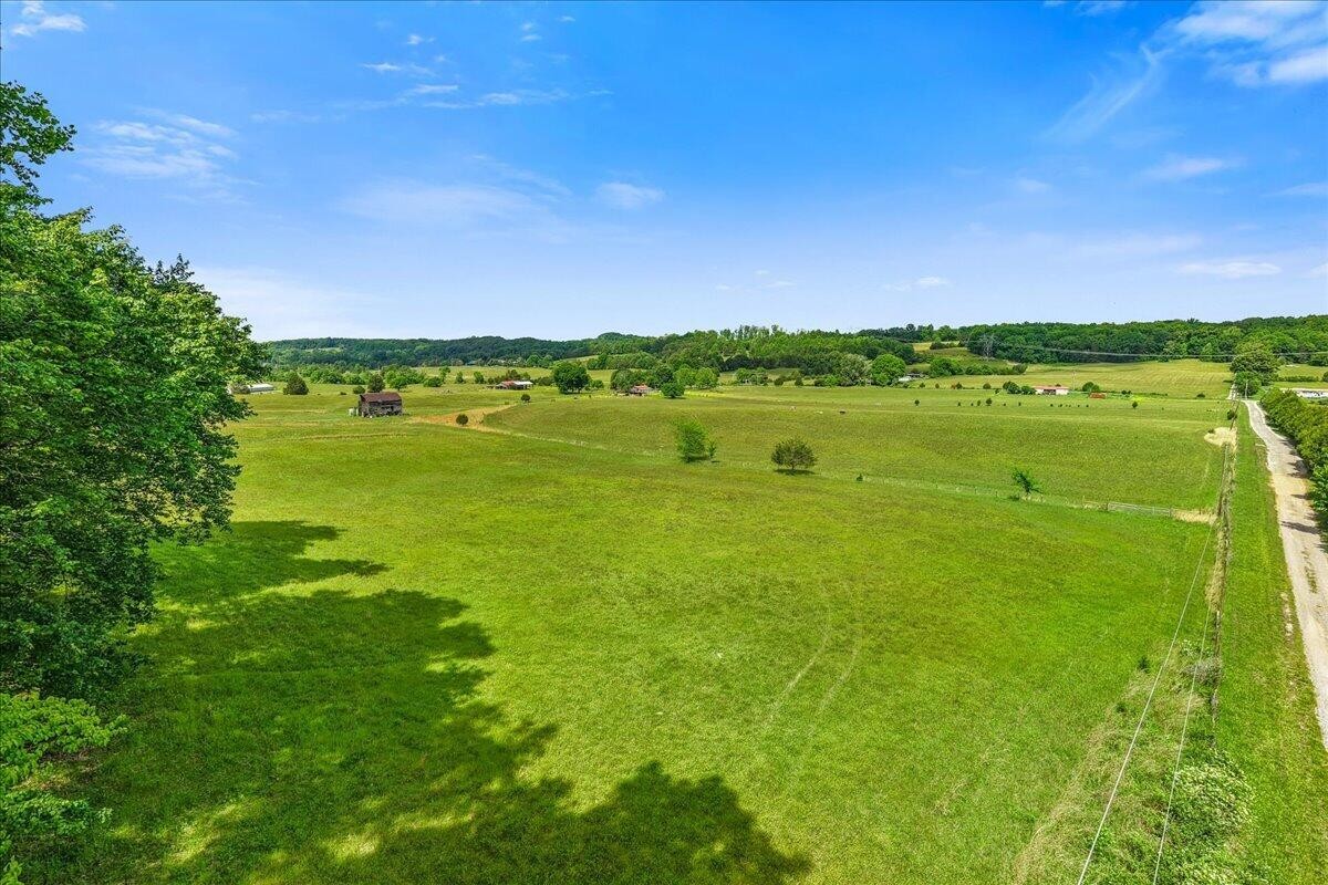 1245 Paint Rock Valley Road Philadelphia TN 37846
